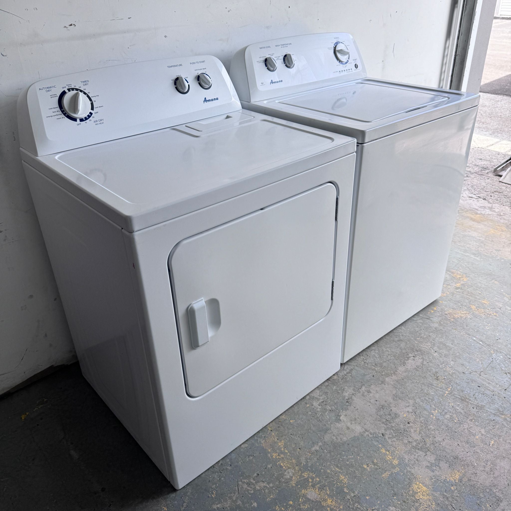 Amana Washer and Dryer Set Amana Washer and Dryer Set